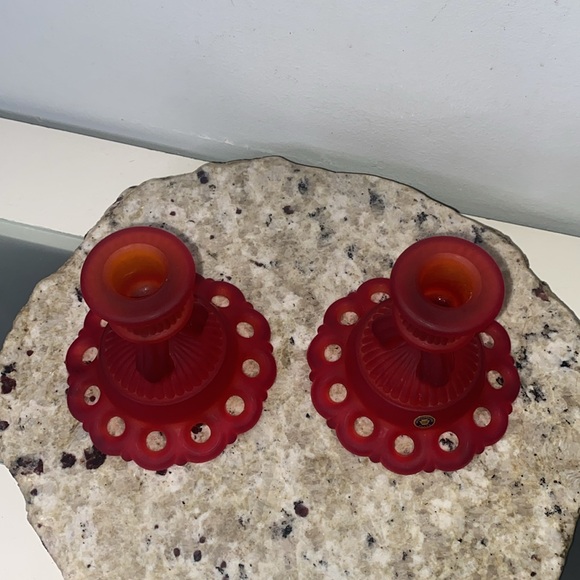 Vintage Westmoreland Handmade Red Glass Satin Mist Doric Lace Candle Holder Pair - Picture 9 of 12